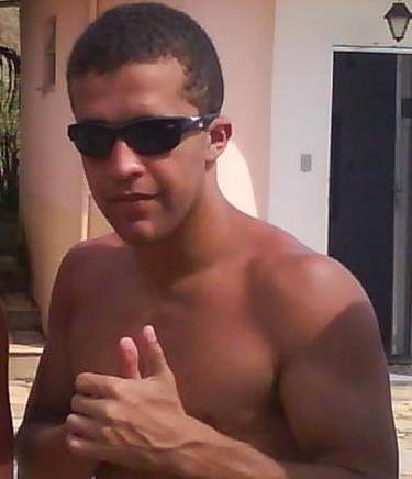 QUE DEUS DE VIDA LONGA A NOSSOS INIMIGOS PARA QUE ELES ASSISTAM NOSSAS VITORIAS DE PE