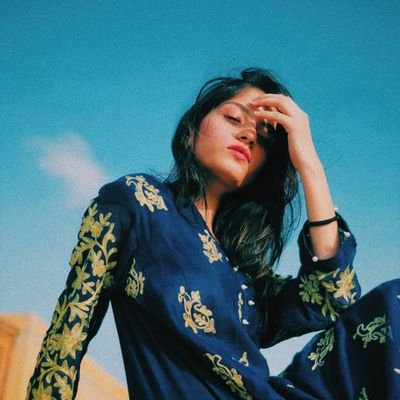 GhazianiShifa's profile picture. emotionally (un)stable & (in)secure