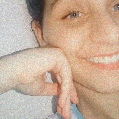 LorennaCarreiro's profile picture. 