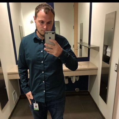 landobandolay's profile picture. KSU 2019 Grad | Financial Analyst