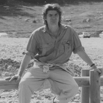 DarioDariofoto's profile picture. Photographer and artist, who loves to photograph Russell Brand, cares about social issues and hates injustice.