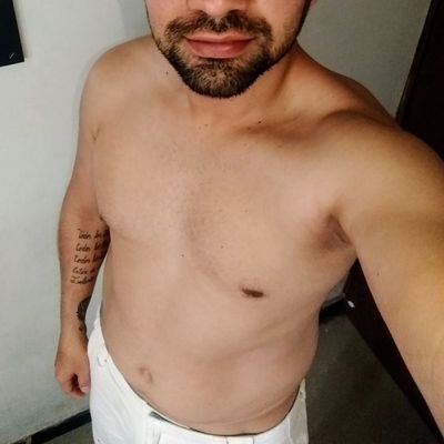 100%. serio sin complicaciones single corneador bien dotado con 22 cm de verga dispuesto a Complacer todas tus fantasias muejeres y parejas...