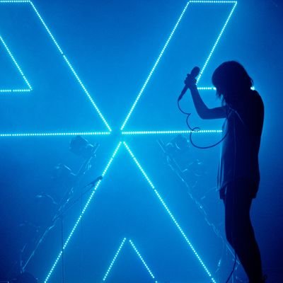 chvrchesfansuk's profile picture. CHVRCHES Fanpage, UK