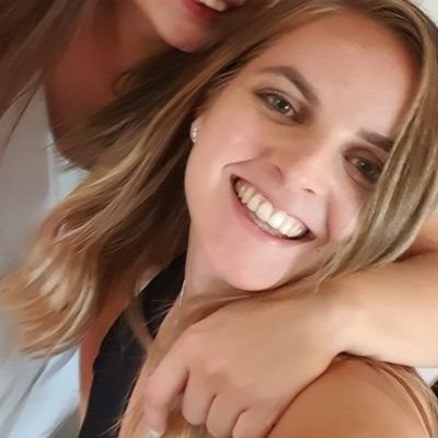 laurahosky's profile picture. 