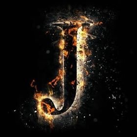 IloveZaynMwah's profile picture. https://t.co/PqVOU1GzgN

Self-love is the greatest middle finger of all time🖕