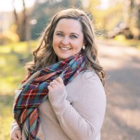 Emilee Jones (@emileemcfalls) 's Twitter Profile