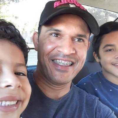acaray123's profile picture. 