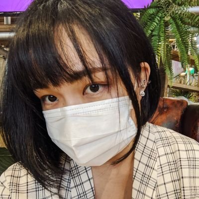 cherryking_'s profile picture. Awkward potato made of Horror, monkeys, and Technology. With a dash of the North. なんでも興味がある人間です。INFP. 

Alice Nine(A9)/将/DIAWOLF/EXO/Chen/V系/元バンギャ - 英•中•日