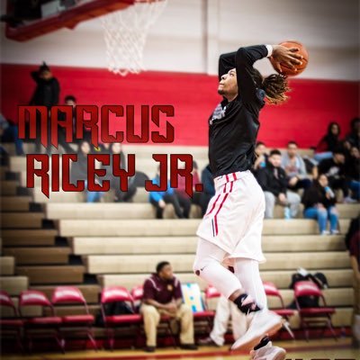 Marcus Riley Jr ➡put god first☝ #23 basketball is life🏀 6'7 (PF,C)  Muskegon Community college 👻Snapchat:Marcus_lng.