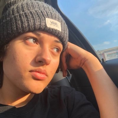 av_cooper517's profile picture. They/Them She/Her 🏳️‍🌈 / Writer 💻 / Sleepyhead 😴