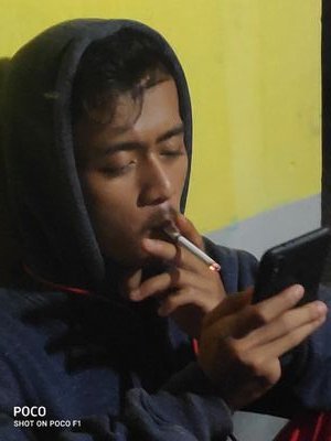 Bagaspu24859149's profile picture. yang tenggelam biarlah tenggelam