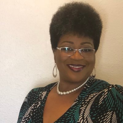 IHDbyNikkieLee's profile picture. Dr. Lee is a Certified #Trichologist and Hair Loss Consultant. Dr. Lee implements non evasive holistic methods to address hair shaft and scalp disorders.