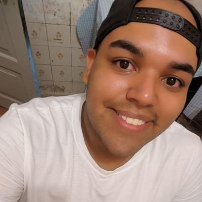 Sou assim mesmo,e eu acho que ninguém pode muda meu jeito de ser ....kkkkk