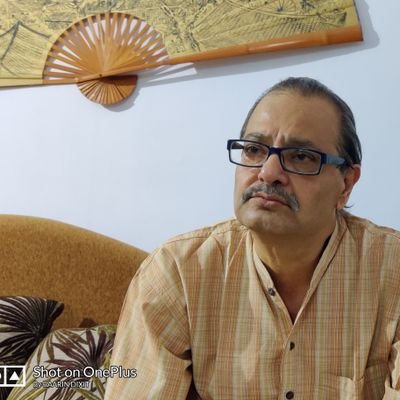 A singer, listener of Indian light classical music and gazals and reading are hobbies. I am a post graduate in applied chemistry from Faculty of Technology