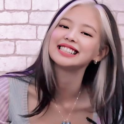 UNREAL/1996 ━ She's an old soul with young eyes, a vintage heart, and a beautiful mind, Kim Jenner 💫