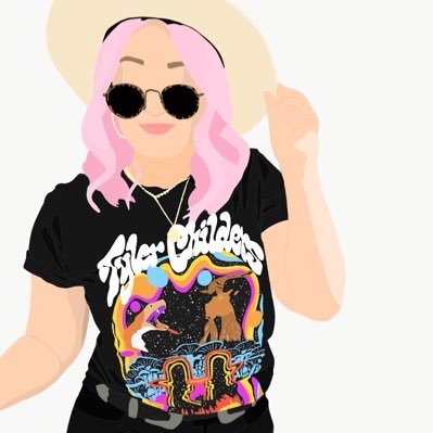 taylormarief's profile picture. 