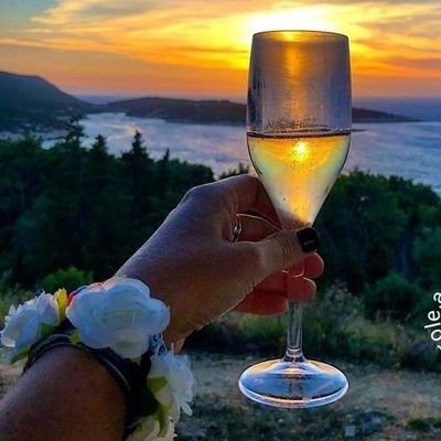 bru93300917's profile picture. 