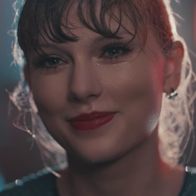 sarahhrep's profile picture. taylor 💕, billie, chappell