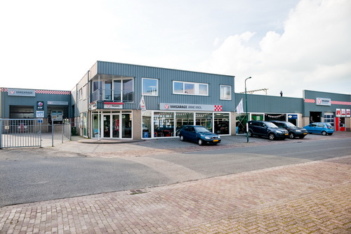 Vakgarage Anne Knol is een klantvriendelijk automobiel bedrijf waar de klant geen numer is , Halve finalist verkiezing autobedrijf van het jaar 2012-2013.