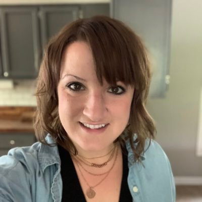 jessktweets's profile picture. Pharmacist . Real estate investor . Wife . Mom