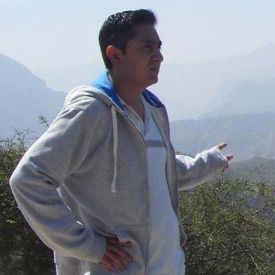 Desarrollador de Software y constante aprendiz.
Devorador de postres y saltamontes culinario.
Creador del canal Código para la banda.