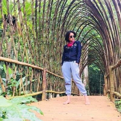 pooj_sam's profile picture. Model ng taon