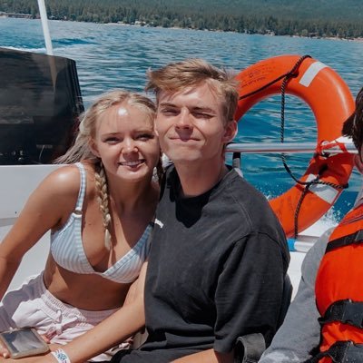 tessromie's profile picture. i’m blue babadee babadie