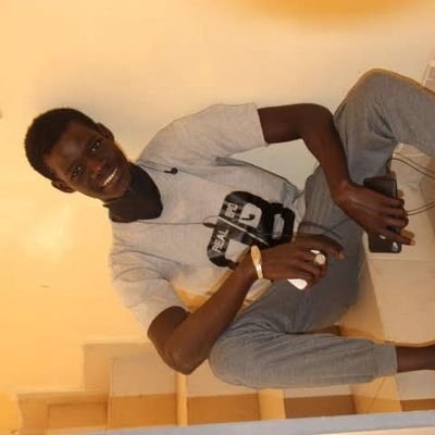 Hitdesign1's profile picture. j'ai la sens de l'humour