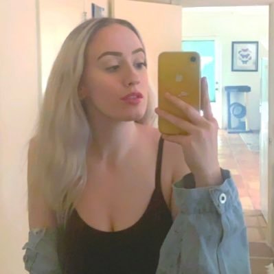 kaitlin_england's profile picture. I-XX-MMXVIII🦋💗