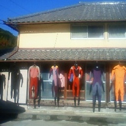 monyat_bagus's profile picture. 広島生まれ東京在住。
サルリーマン六年目に突入。平日はバリバリ働いて、週末はぷかぷか浮かんどります。