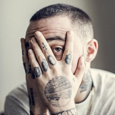 khodemozes's profile picture. شادی یه‌جایی تو درونه