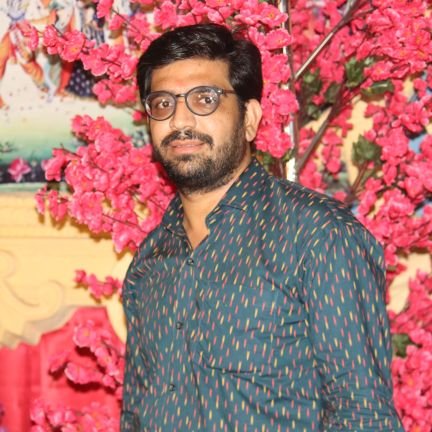 Shailes80938367's profile picture. Simple living