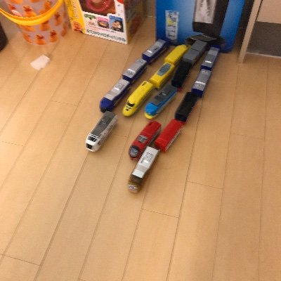 最近政治に興味が湧いてきた30半ばのオッサンです😆
反緊縮政治になる事を願っております。
覚えたての言葉使って調子に乗りますが宜しくお願いします。選挙で国の方針が180度変わるので皆様投票の棄権は絶対しないで下さい。投票しましょう！！