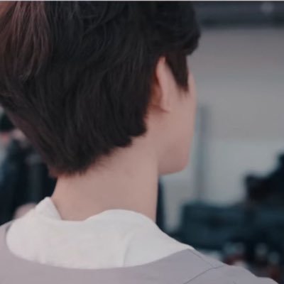 w_o17s_s's profile picture. 取引アカウントです。 沖縄住み・同日発送の希望無し 授業の関係で夜10:00〜のお返事が多いです🥲🥲🥲 急なDMはお返事しない事が多いですのでリプライからお願い致します。不具合で通知が来ない場合がございますので返事がない場合は再度メッセージ頂けますと幸いです😭