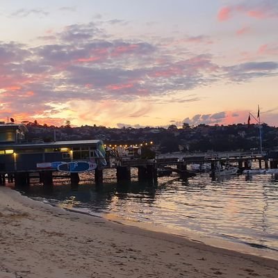 marti_poo's profile picture. Husband, father, long-suffering Everton supporter and surprisingly mediocre golfer.