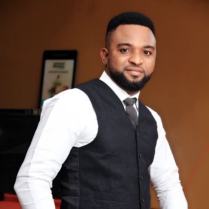 OkwohJ's profile picture. Blogger/Social Media Manager✨🎶/Content Creator💥/Political & Entertainment News 🌎