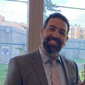 U.S. Foreign Service officer interested in global engagement and Public Diplomacy as means to create a more peaceful world.