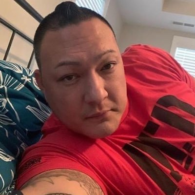 I'm a legit sugar daddy who just wants to shower my baby with money. No sex or nudes dm or text me (979) 500-3395