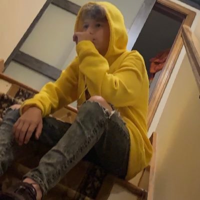 PasqualeSaccoc2's profile picture. Loser??