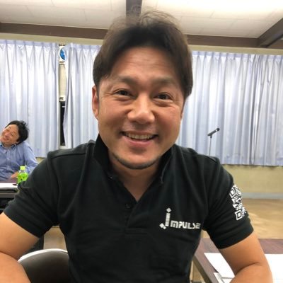 那須高原 清流の里の社長 毎週木曜日は定休日 定休日にやる池掃除はわいのルーティン 明日から臨時休業でお客様来ないけどいつでもピカピカの池 いつでもオープン出来る準備は大切 綺麗な池で気持ち良く 釣りして欲しいじゃん 那須 清流の里