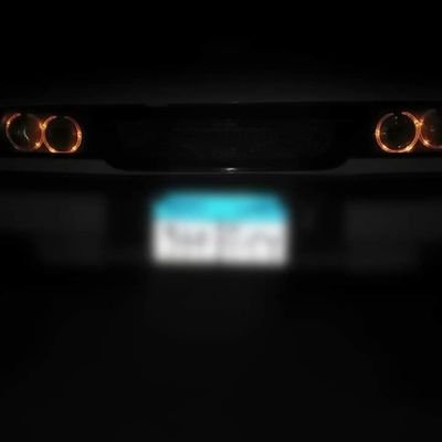 JM3CFmlFmKLZCLu's profile picture. 