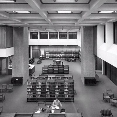 Welcome to the official Twitter account for Dallas College's Eastfield Campus Library! Follow us to learn more about library programs, resources and events.