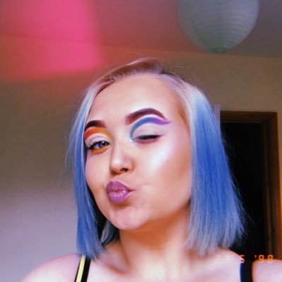 bex_ylou's profile picture. fifth quarter of my tangerine 🍊