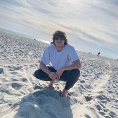 Eason_Williams's profile picture. Chill vibes only