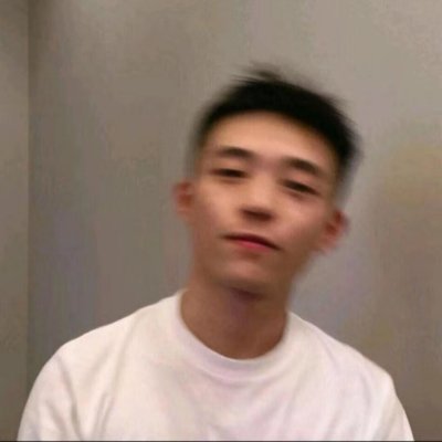 o6U4blq0BXfsn15's profile picture. 做个俗人，贪财好色，一身正气