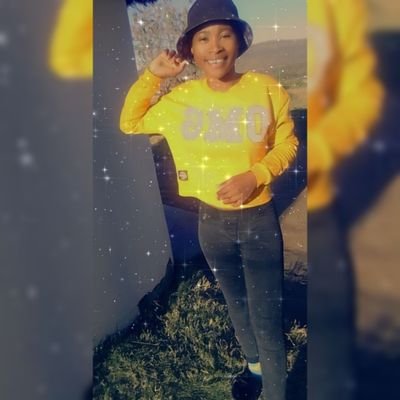 Simthol32414779's profile picture. BurY Me With Dead Roses💔