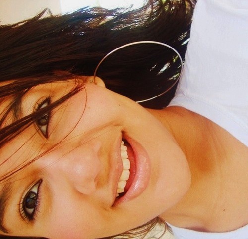 Esse twitter é de divulgação do #GatasDoTW da participante @lekavilareal vamos seguir todos que votarem nessa D.I.V.A !