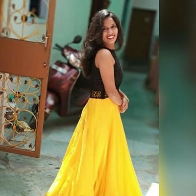 Samiksh92880586's profile picture. 