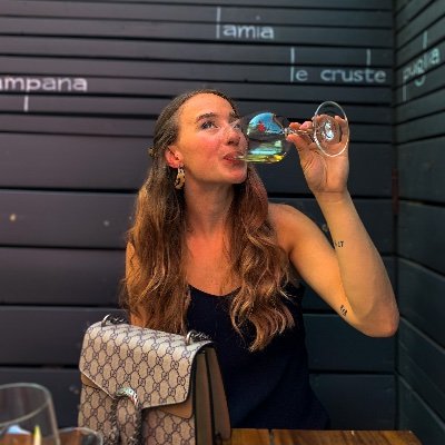 _shellydelaney's profile picture. 