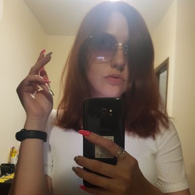 EZmeenosec's profile picture. Рыжая.Кажусь спокойной.